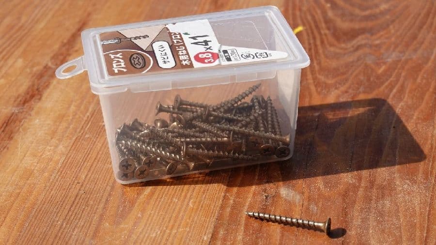 カホン組み立てに使うネジ